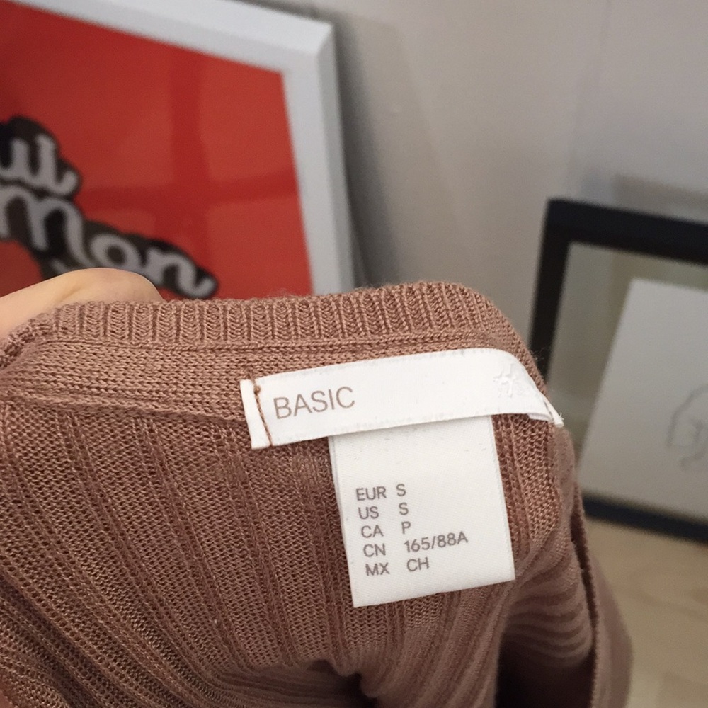 H&M - Picture 3 of 3